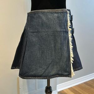 Brand new Burberry London denim kilt short skirt